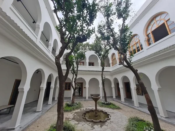 Dar Niaba, musée des artistes voyageurs