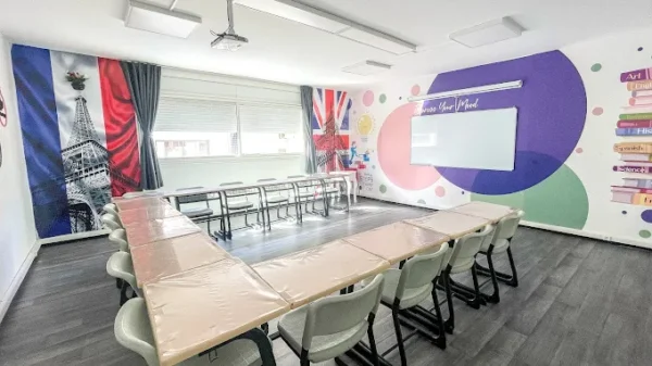 Speak Live Academy